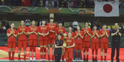 中国女篮无缘亚洲杯冠军，中国队为何不拿出全部主力如果阵容完整能战胜日本女篮吗