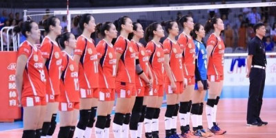 八强赛江苏女排2-3输给上海女排遭遇三连败，为什么有多名国手的江苏队成绩这么差