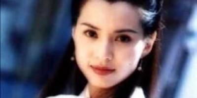 刘亦菲和李若彤都演过小龙女，大家觉得两个人谁把小龙女演活了谁的演技高一些