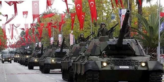 由于土耳其在叙利亚北部边境对库尔德武装展开的军事打图 2