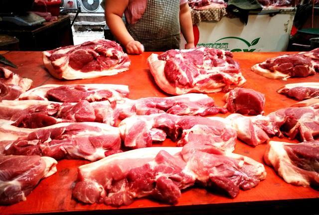 猪、牛羊价涨不动、米面油价下跌元旦、春节肉、菜价能否上涨图1