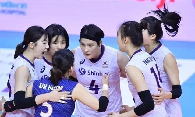 中国女排对阵韩国女排