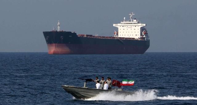 英国扣押的伊朗油轮上是东方船员，已有国家营救，英国惹祸了吗图 7