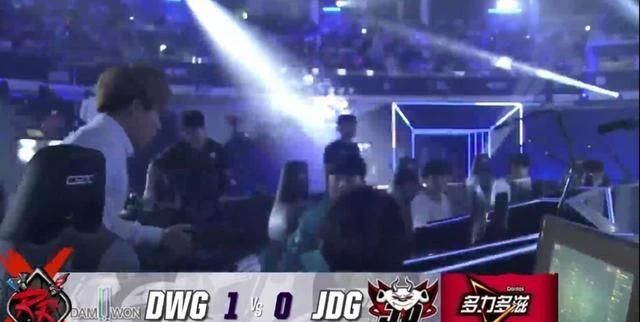 去年 RW：帮 RNG 打个第五把今年 JDG：我们是下等马，上去换的德云色：证据你怎么看图 6