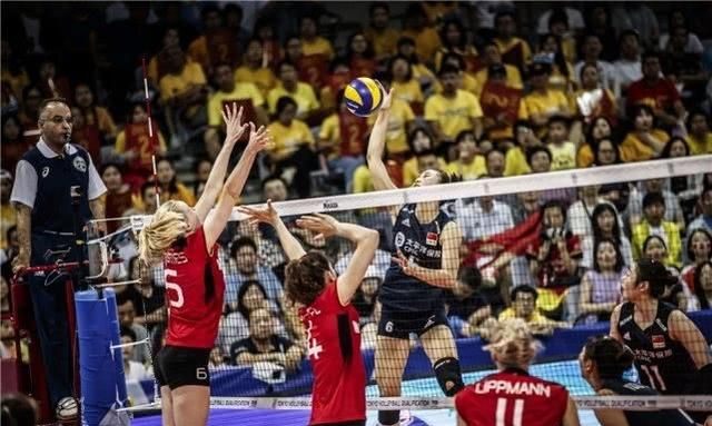 谁还怀疑中国女排3-0横扫土耳其队，进军东京奥运会，你怎么看图4