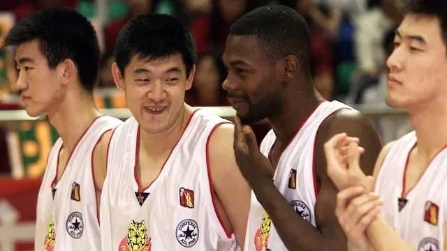 中国男篮有名的球员图 7