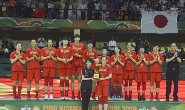 中国女篮无缘亚洲杯冠军，中国队为何不拿出全部主力如果阵容完整能战胜日本女篮吗图 1