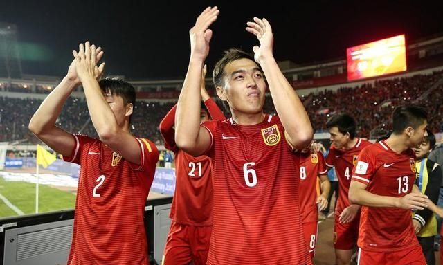 亚青赛小组赛两连败基本出局，我们还能看到中国男足踢进世界杯吗图 1