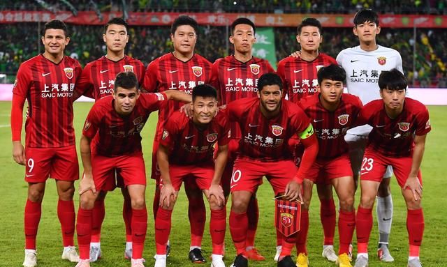 为什么感觉上港与鲁能、国安、恒大、苏宁等强队的比赛中上港都能从 VAR 那里获利图 16