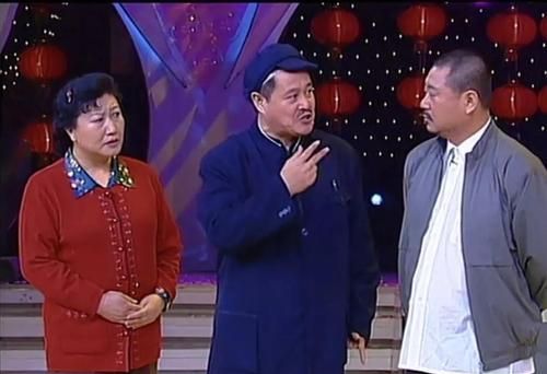 民调：中国最优秀的喜剧大师是洛桑、赵本山、陈佩斯中的哪一位图7