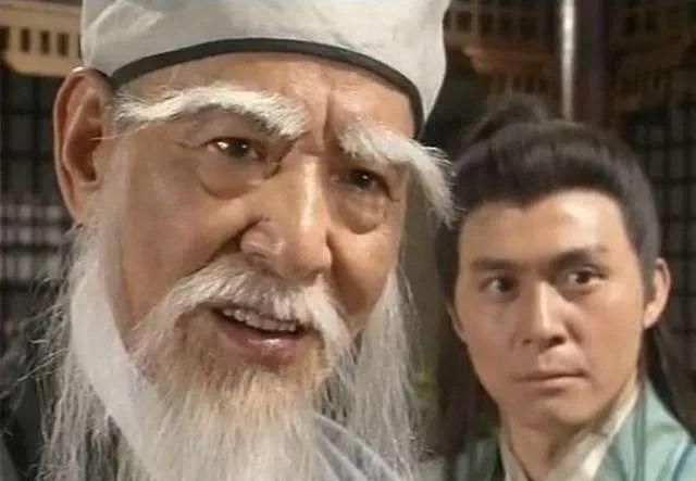 《天龙八部》中，如果萧峰与扫地僧死战到底的话，是否能打过图11
