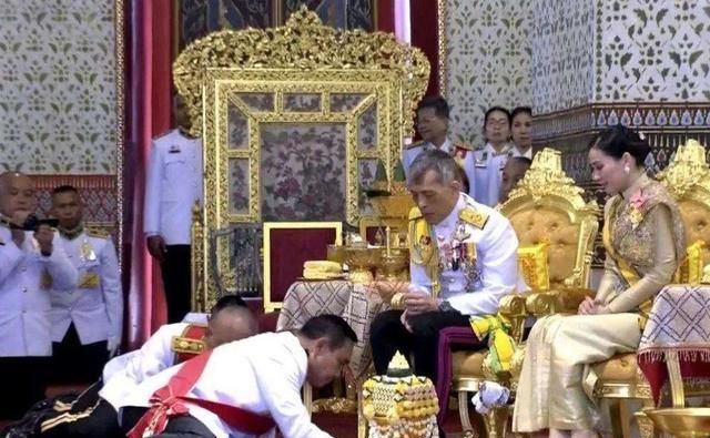 政体相似，为何英国政客敢公开呼吁废除王室，而泰国却噤若寒蝉图3