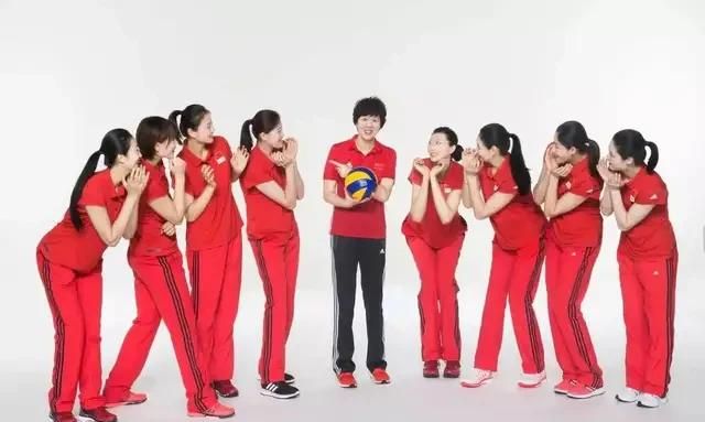 瑞士女排精英赛，首场中国女排 1 - 3 不敌日本女排，您认为姑娘们场上的表现有亮点吗图 7