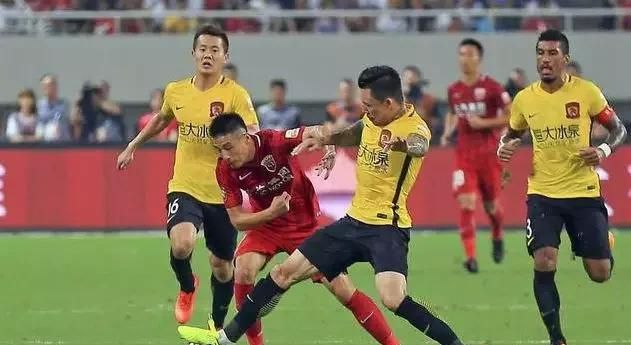 如果广州恒大最终超越上海上港夺得 18-19 赛季中超联赛冠军，下赛季上港集团会投资足球吗
