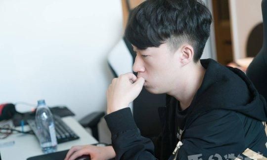 MSI 季中赛小组赛结束，RNG 避开 KZ，选择 FNC 作为自己的半决赛对手，你怎么看图 10