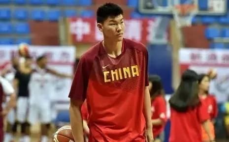 中国男篮内线有哪些潜力球员名单图 2