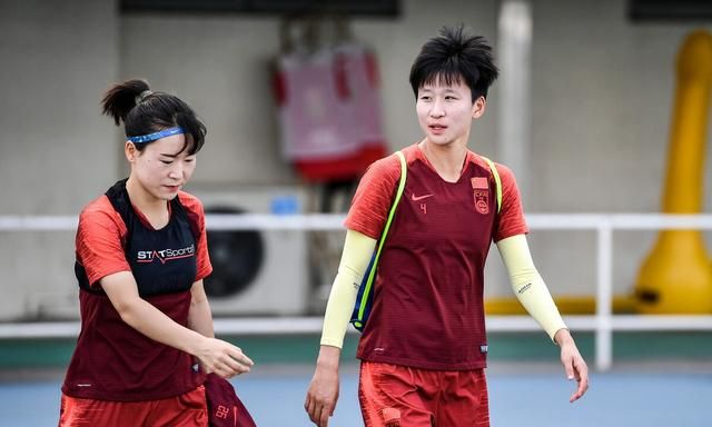 中国女足主教练贾秀全弃用多位名将，假如成绩不佳，他会下课吗图3