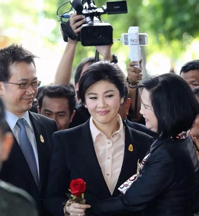 如何客观评价泰国前总理英拉图 1