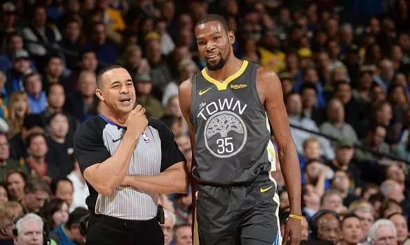 NBA 季后赛收视率下滑明显，詹姆斯缺席并非关键，那么到底问题出在哪里图 3