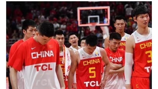 有人说：中国男篮可以没有郭艾伦，但绝对不能没有王哲林，是吗图4