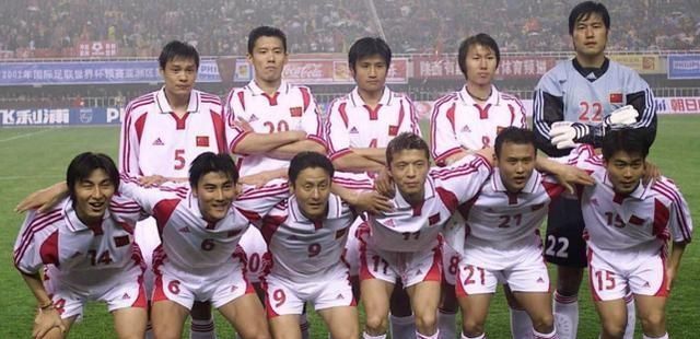 出国踢足球的中国球员图 3