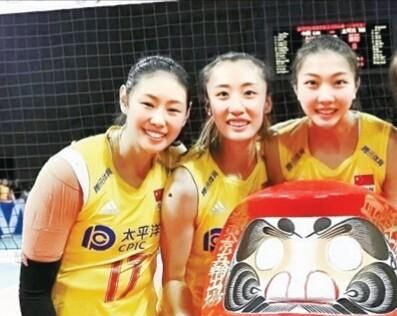 中国女排 2022 年队员名单, 女排最佳 7 人阵容